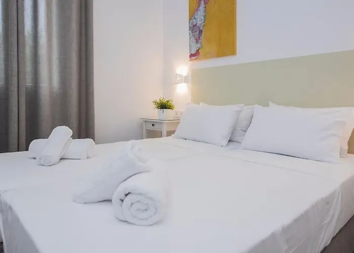 Krios Summer 아파트 에르무폴리