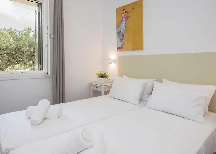 아파트 Krios Summer 에르무폴리